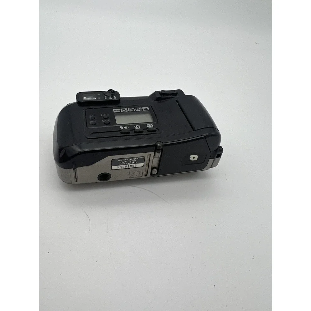 Minolta Vectis 25 IX-DATE APS Film Camera Silver Black 30-75mm Zoom Lens WORKS